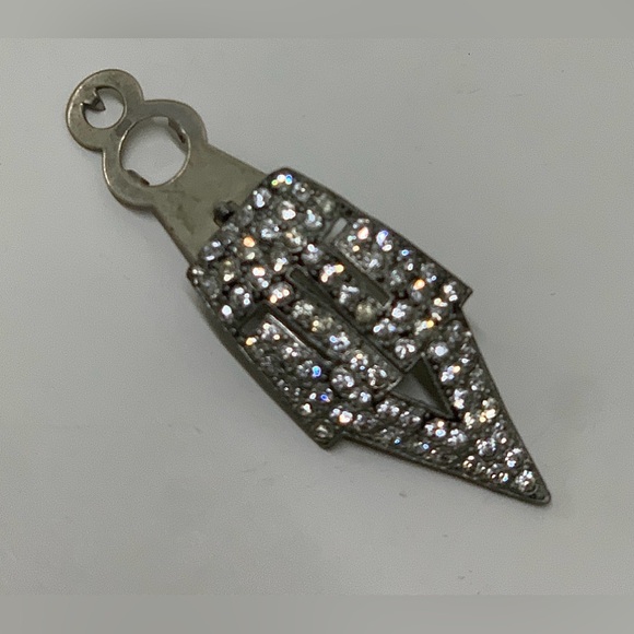 Mid Century Vintage Art Deco Silver Tone Rhinestone Clip On Brooch - Picture 3 of 16